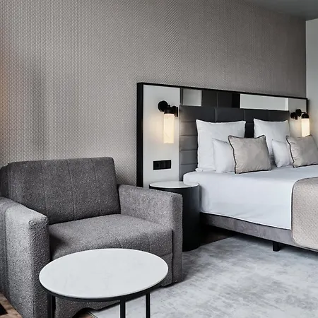 Hotel Leonardo Royal Varsavia