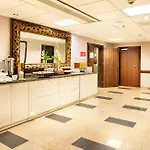 レオナルド ロイヤル 4*