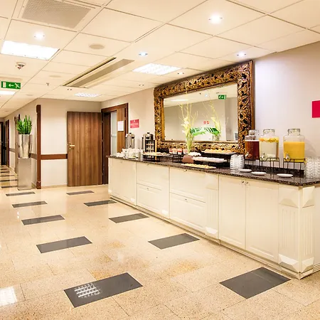 Hotel Leonardo Royal Varšava