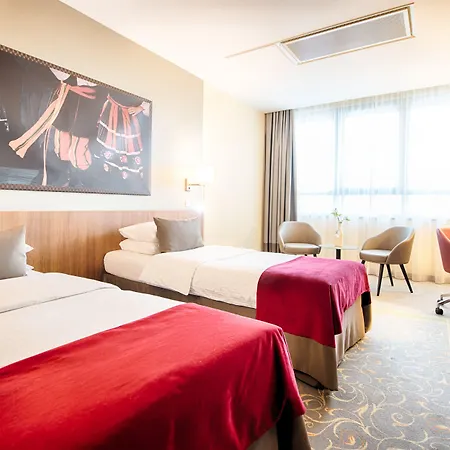 Otel Leonardo Royal 4*