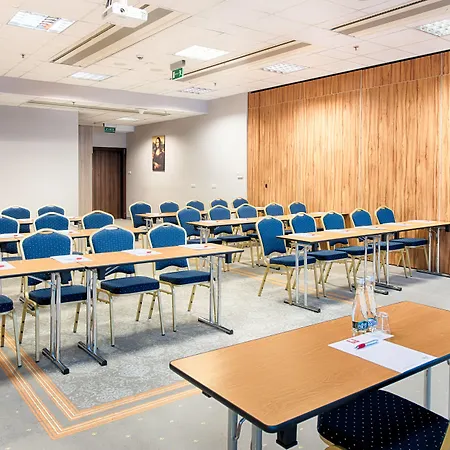 Leonardo Royal Βαρσοβία