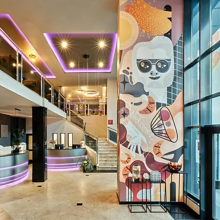 Hotel Leonardo Royal 4*