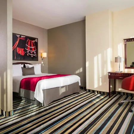 Leonardo Royal 4*