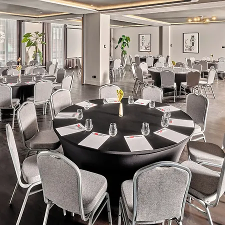 Leonardo Royal Ξενοδοχείο 4*
