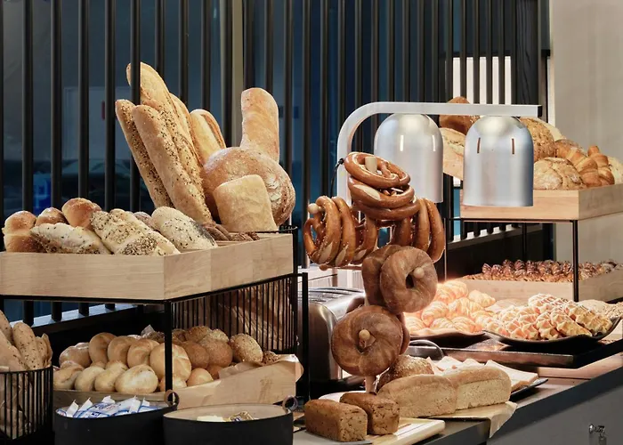 Hotel Leonardo Royal 4*