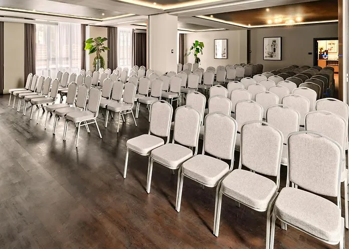 Hotel Leonardo Royal 4*